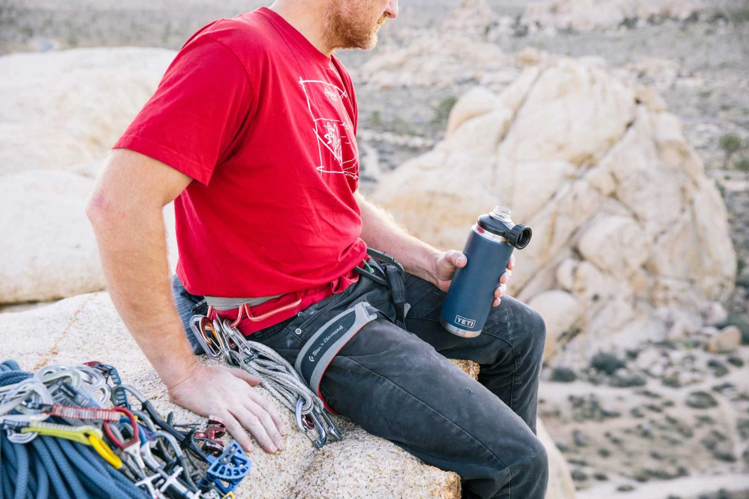 YETI Rambler Bottle MagDock Cap For Unisex 7 YETI Rambler Bottle MagDock Cap For Unisex - Image 7