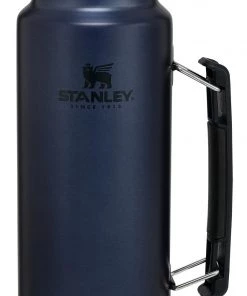 Stanley Classic Ultra Vacuum 1.5 Qt Bottle For Unisex Green