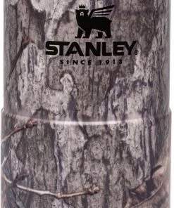 Stanley Classic Trigger-Action Travel Mug For Unisex Blaze Orange