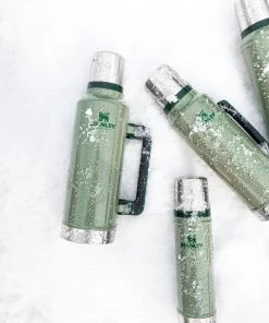 Stanley Classic Legendary 20 Oz. Water Bottle For Unisex Green -football Sales 2022 unnamed file 1407