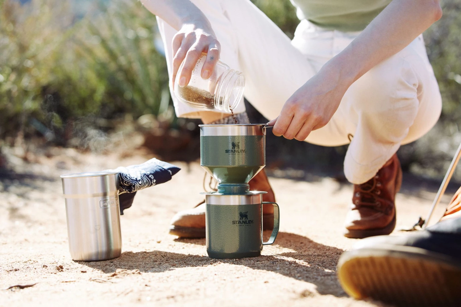 Stanley Camp Pour Over Set For Unisex Hammertone Green 5 Stanley Camp Pour Over Set For Unisex Hammertone Green - Image 5