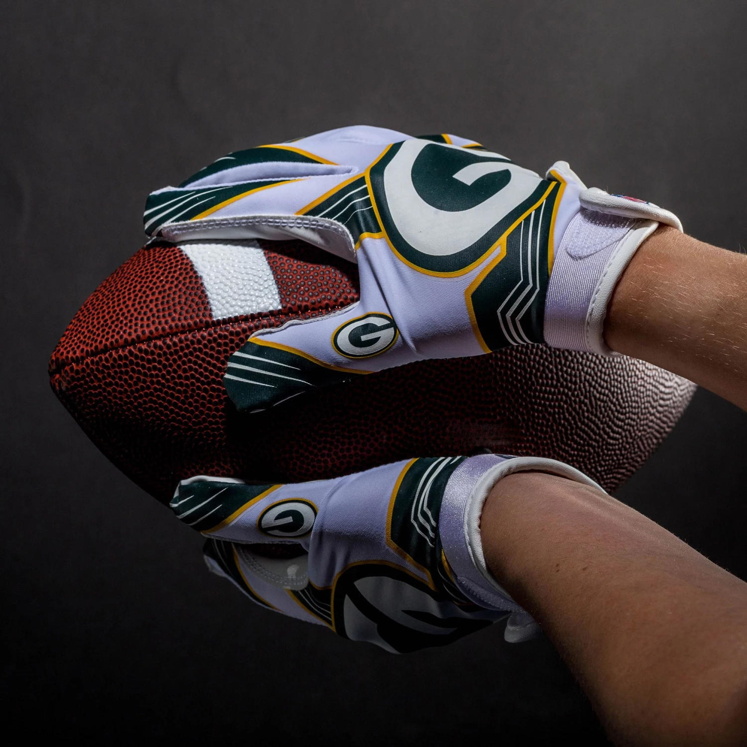 Franklin Youth Green Bay Packers Receiver Gloves For Girls' 5 Franklin Youth Green Bay Packers Receiver Gloves For Girls' - Image 5
