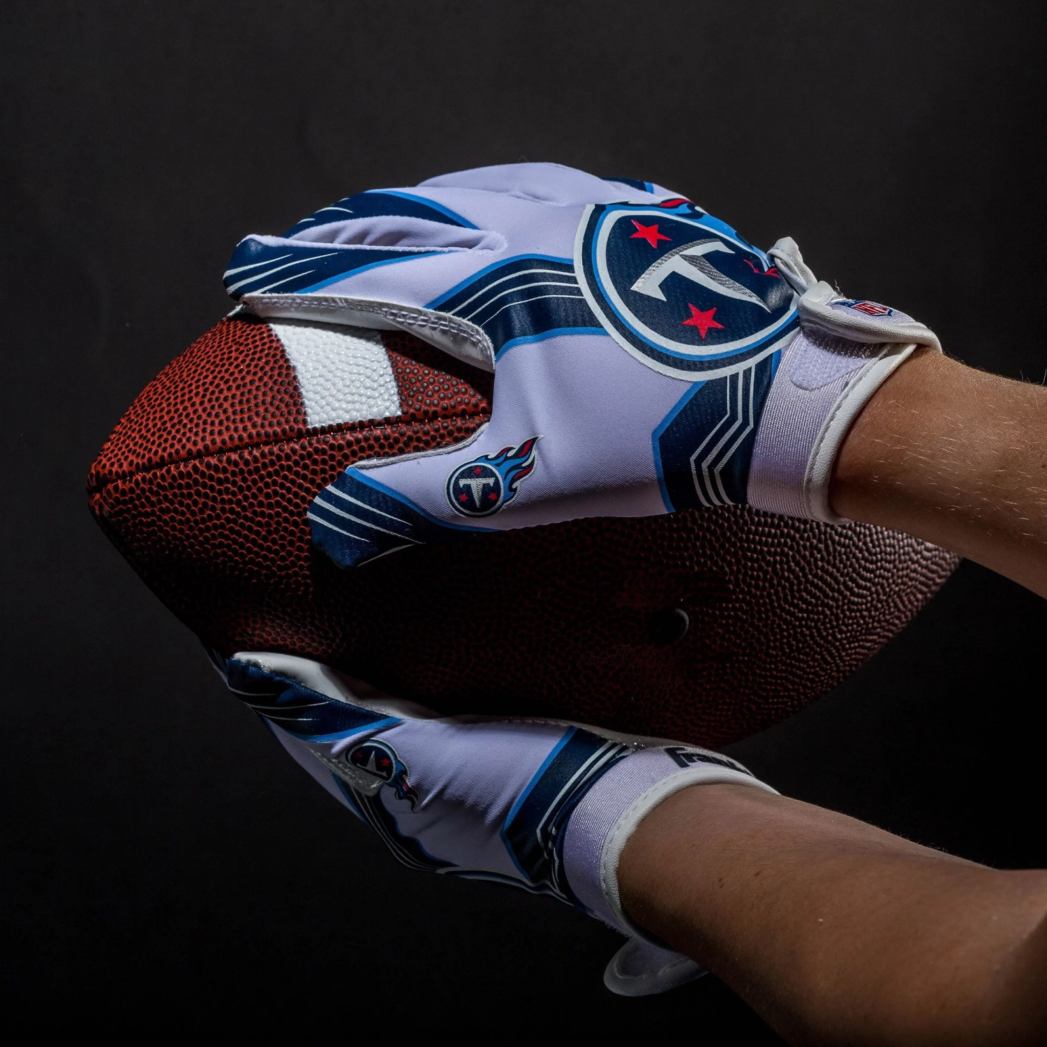 Franklin Youth Tennessee Titans Receiver Gloves 5 Franklin Youth Tennessee Titans Receiver Gloves - Image 5