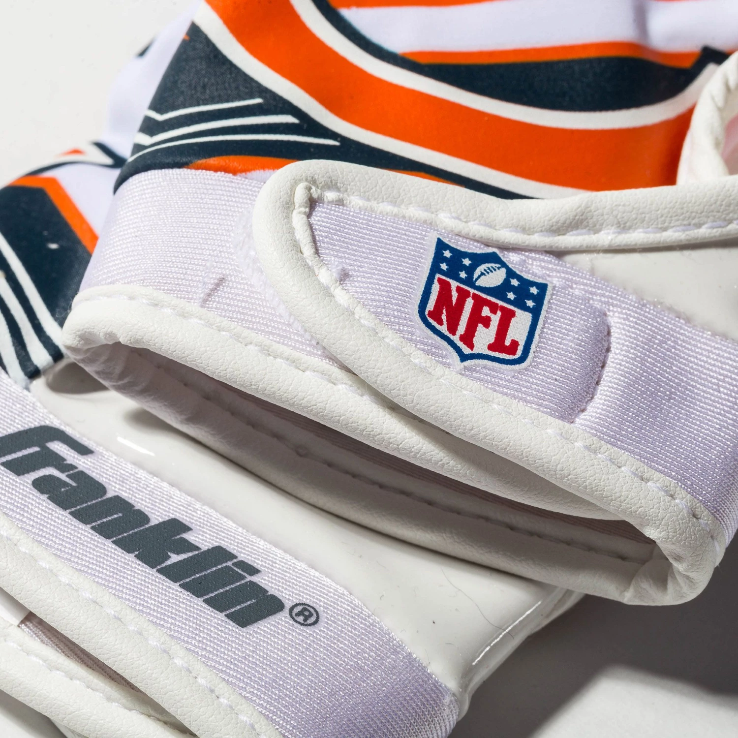 Franklin Youth Chicago Bears Receiver Gloves 4 Franklin Youth Chicago Bears Receiver Gloves - Image 4