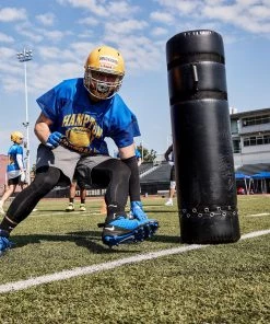 Nike Pro Adult Dri-FIT 4.0 Shivers For Women Black/white -football Sales 2022 unnamed file 234