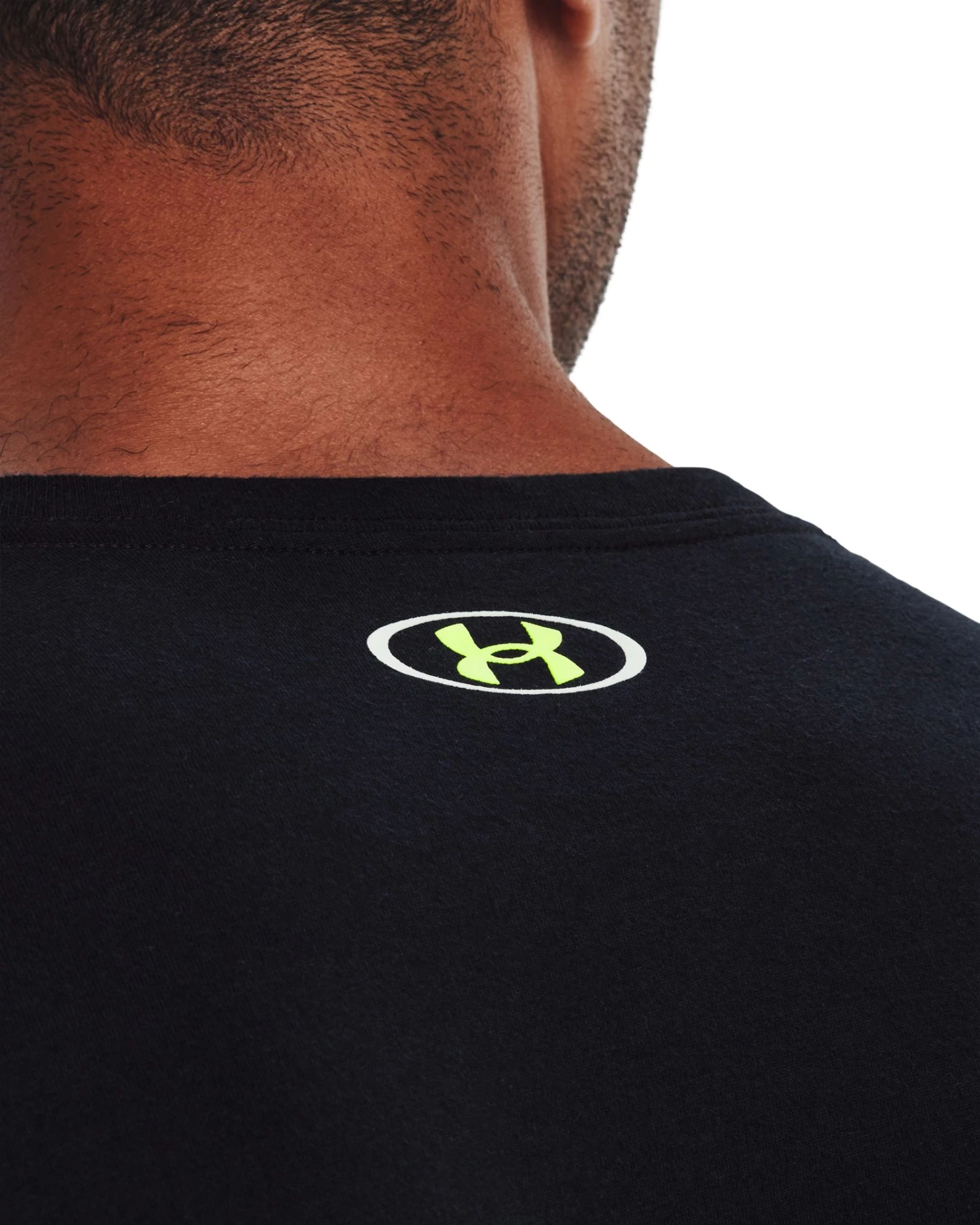 Under Armour Adult Football Slime Short Sleeve T Shirt For Men Black/vapor Green 4 Under Armour Adult Football Slime Short Sleeve T Shirt For Men Black/vapor Green - Image 4