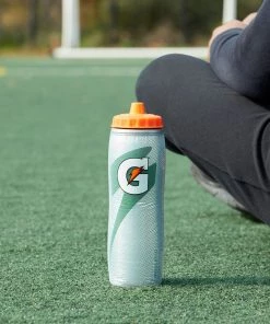 Gatorade 30 Oz Insulated Squeeze Bottle For Unisex Silver -football Sales 2022 unnamed file 860