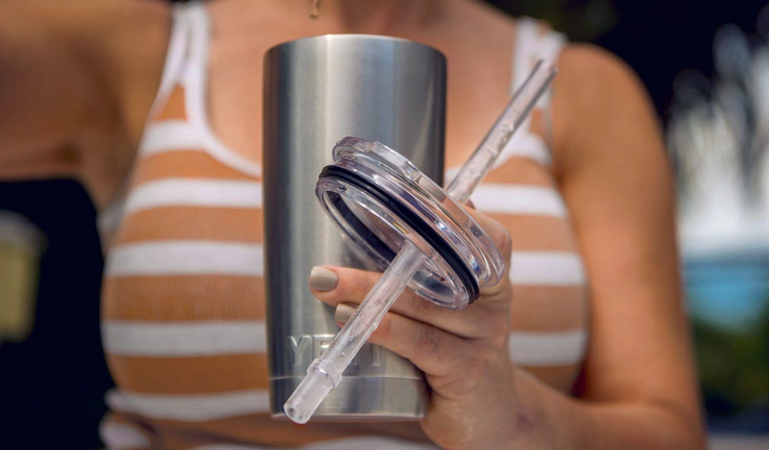 YETI 20 Oz. Rambler Tumbler Straw Lid For Unisex 5 YETI 20 Oz. Rambler Tumbler Straw Lid For Unisex - Image 5